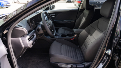Kia K4 1.6 T-GDi 7DCT Gold (pohľad do interiéru)