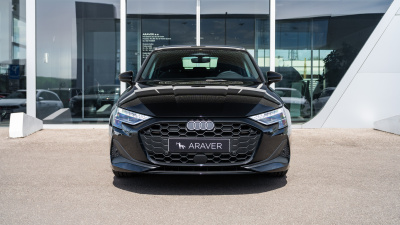 AUDI A3 Limousine 1.5 TFSI (pohľad zboku)