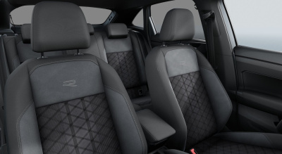 VW Taigo 1.5 TSI R-Line Limited (pohľad do interiéru)