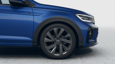 VW Taigo 1.5 TSI R-Line Limited (pohľad do interiéru)