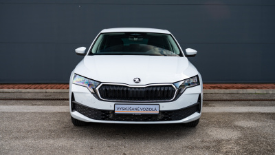 Škoda Octavia 1.5 TSI Drive 130 (pohľad zboku)
