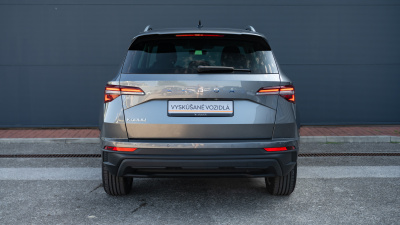 Škoda Karoq 1.5 TSI Drive (pohľad spredu)