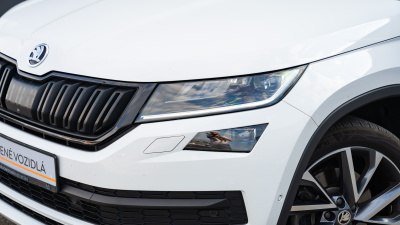 Škoda Kodiaq 2.0 TDI Sportline 4x4 (pohľad do interiéru)