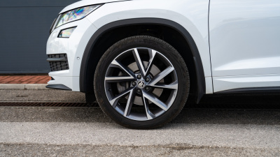 Škoda Kodiaq 2.0 TDI Sportline 4x4 (pohľad do interiéru)