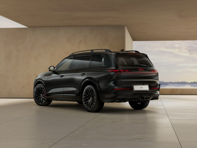 AUDI Q9 3.0 TDI Quattro (pohľad do interiéru)