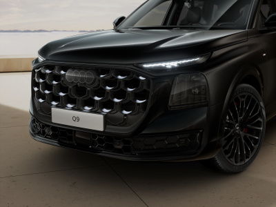 AUDI Q9 3.0 TDI Quattro (pohľad do interiéru)