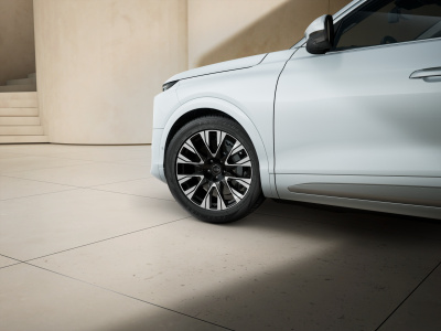 AUDI Q9 3.0 TDI Quattro  (pohľad do interiéru)