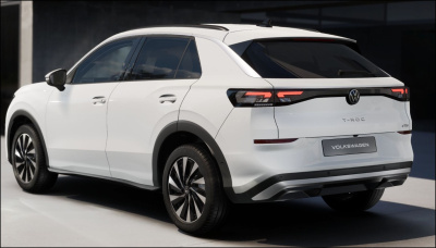 VW T-Roc 1.5 eTSI Life (pohľad zozadu)