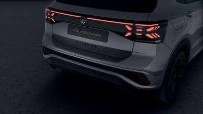 VW T-Cross 1.5 TSI R-Line Limited (pohľad do interiéru)