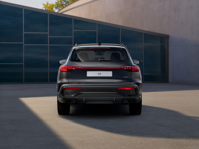 AUDI Q5 2.0 TFSI Quattro (pohľad do interiéru)