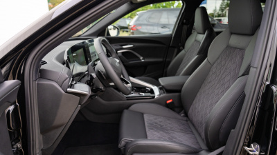 AUDI Q5 2.0 TFSI Quattro (pohľad zboku)