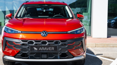 VW T-Roc 1.5 TSI Trend (pohľad spredu)