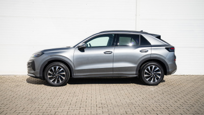 VW T-Roc 1.5 eTSI Life (pohľad do interiéru)