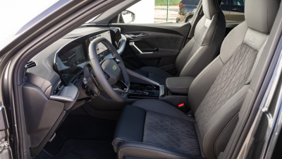 AUDI Q5 Sportback 2.0 TDI Quattro (pohľad zboku)