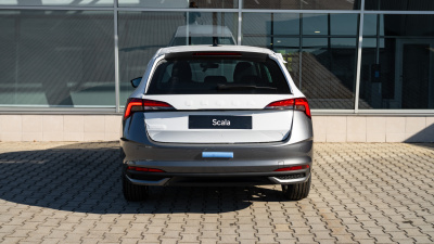 Škoda Scala 1.5 TSI Extra (pohľad do interiéru)