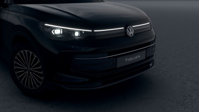 VW Tiguan 2.0 TSI Limited 4x4 (pohľad zozadu)