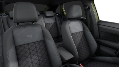 VW Taigo 1.5 TSI R-Line Limited (pohľad do interiéru)
