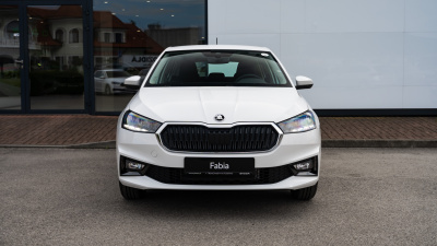Fabia 1.0 MPI Essence (pohľad zozadu)