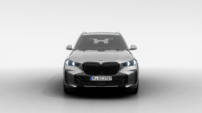 BMW X5 30d xDrive (pohľad do interiéru)