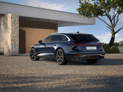 AUDI A6 Avant e-hybrid  Quattro  (pohľad spredu)