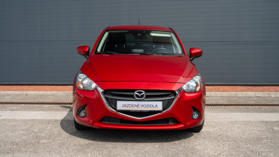 Mazda 2 1.5 Skyactiv-G (pohľad zboku)