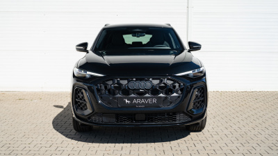 AUDI Q5 2.0 TDI Quattro (pohľad do interiéru)