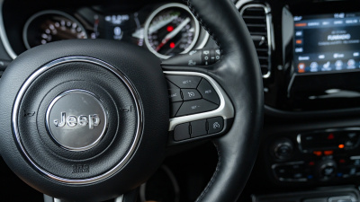 Jeep Compass 1.3 TURBO AUTOMAT