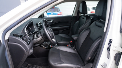 Jeep Compass 1.3 TURBO AUTOMAT