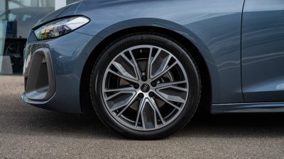Audi A5 Limuzína 2.0 TFSI Quattro  (pohľad do interiéru)