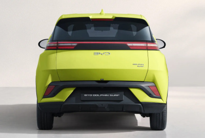 BYD DOLPHIN SURF COMFORT  (pohľad zozadu)