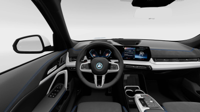 BMW iX1 20 eDrive (pohľad do interiéru)