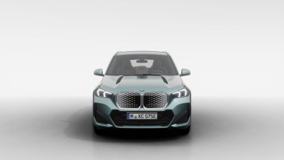 BMW iX1 20 eDrive (pohľad do interiéru)