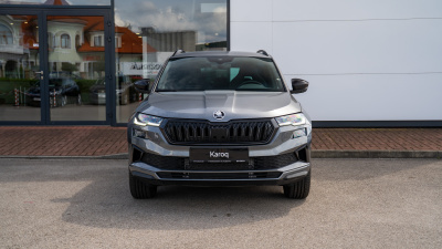 Škoda Karoq 2.0 TDI Sportline 4x4 (pohľad zozadu)