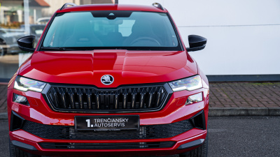 Škoda Karoq 1.5 TSI Sportline (pohľad spredu)