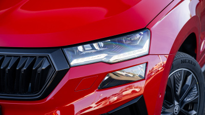 Škoda Karoq 1.5 TSI Sportline (pohľad do interiéru)