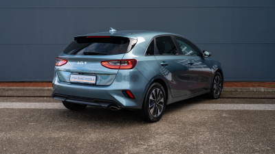 Kia Ceed 1.5 T-GDi Gold (pohľad do interiéru)
