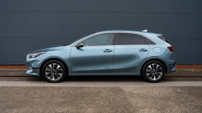 Kia Ceed 1.5 T-GDi Gold (pohľad zozadu)