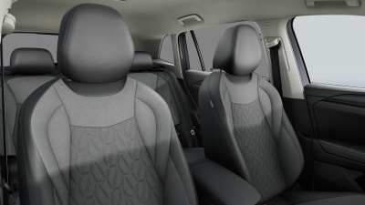 VW Tiguan Limited 1.5 eTSI (pohľad do interiéru)