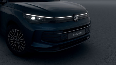 VW Tiguan Limited 1.5 eTSI (pohľad do interiéru)