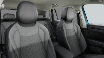 VW Tiguan Limited 1.5 eTSI (pohľad do interiéru)