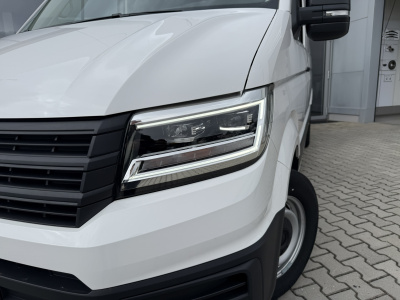 VW Crafter L3H3 35 2.0 TDI (pohľad zozadu)