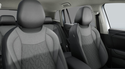 VW Tiguan 1.5 eTSI Limited (pohľad do interiéru)