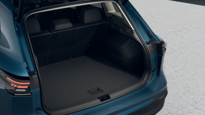 VW Tiguan 1.5 eTSI Limited (pohľad do interiéru)