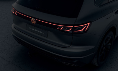 VW Touareg 3.0 TDI R-Line Final Edition (pohľad do interiéru)
