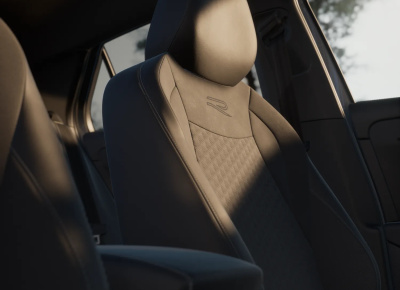 VW T-Roc 1.5 eTSI R-Line Limited (pohľad do interiéru)