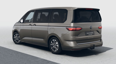 VW Multivan Style Long 2.0 TSI (pohľad zozadu)
