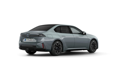 BMW i3 50 xDrive (pohľad zboku)