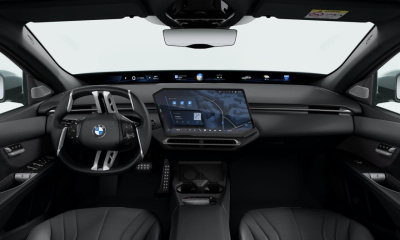 BMW i3 50 xDrive (pohľad spredu)