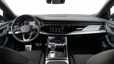 AUDI Q8 TFSIe PHEV quattro
