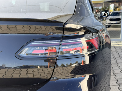 VW Arteon 2.0 TSI R-Line